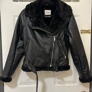 Abercrombie and Fitch Vegan Leather Jacket with Faux Fur - Black - XS